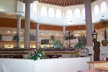 Hotel Embassy North 3*