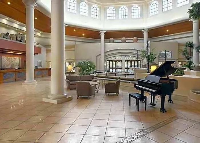 Embassy North Hotel